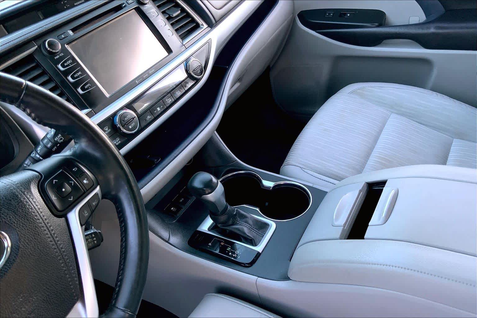 2018 Toyota Highlander LE Predawn Gray Mica at Westside Kia