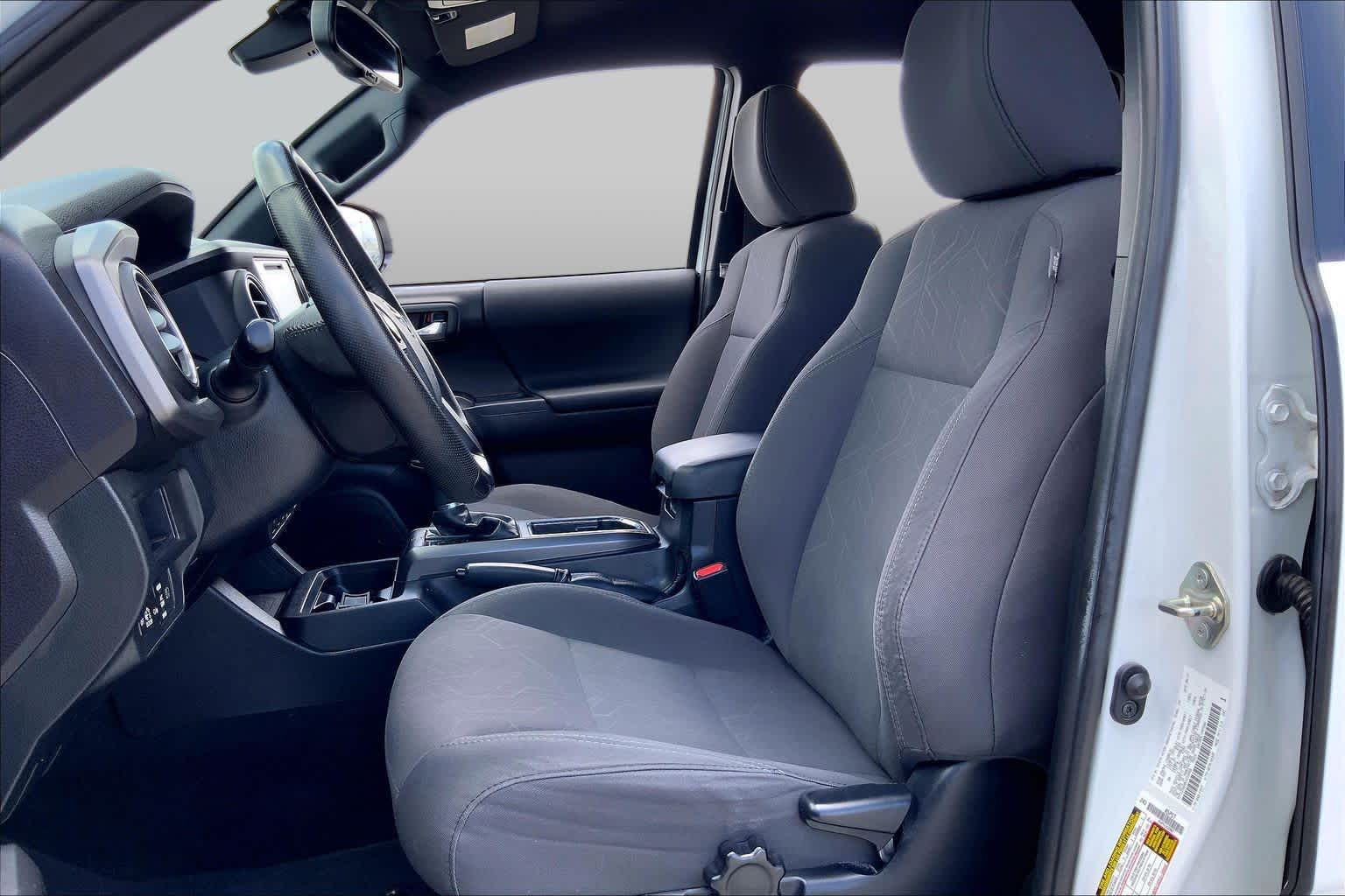 2019 Toyota Tacoma TRD Sport Super White at Tomball Ford