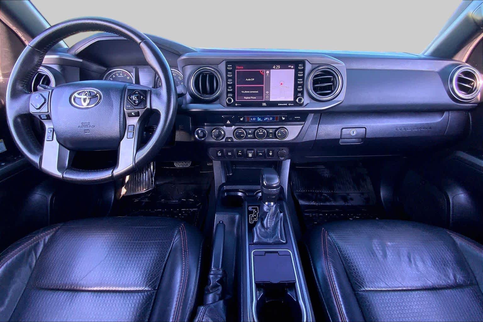 2020 Toyota Tacoma photo 15 of 36