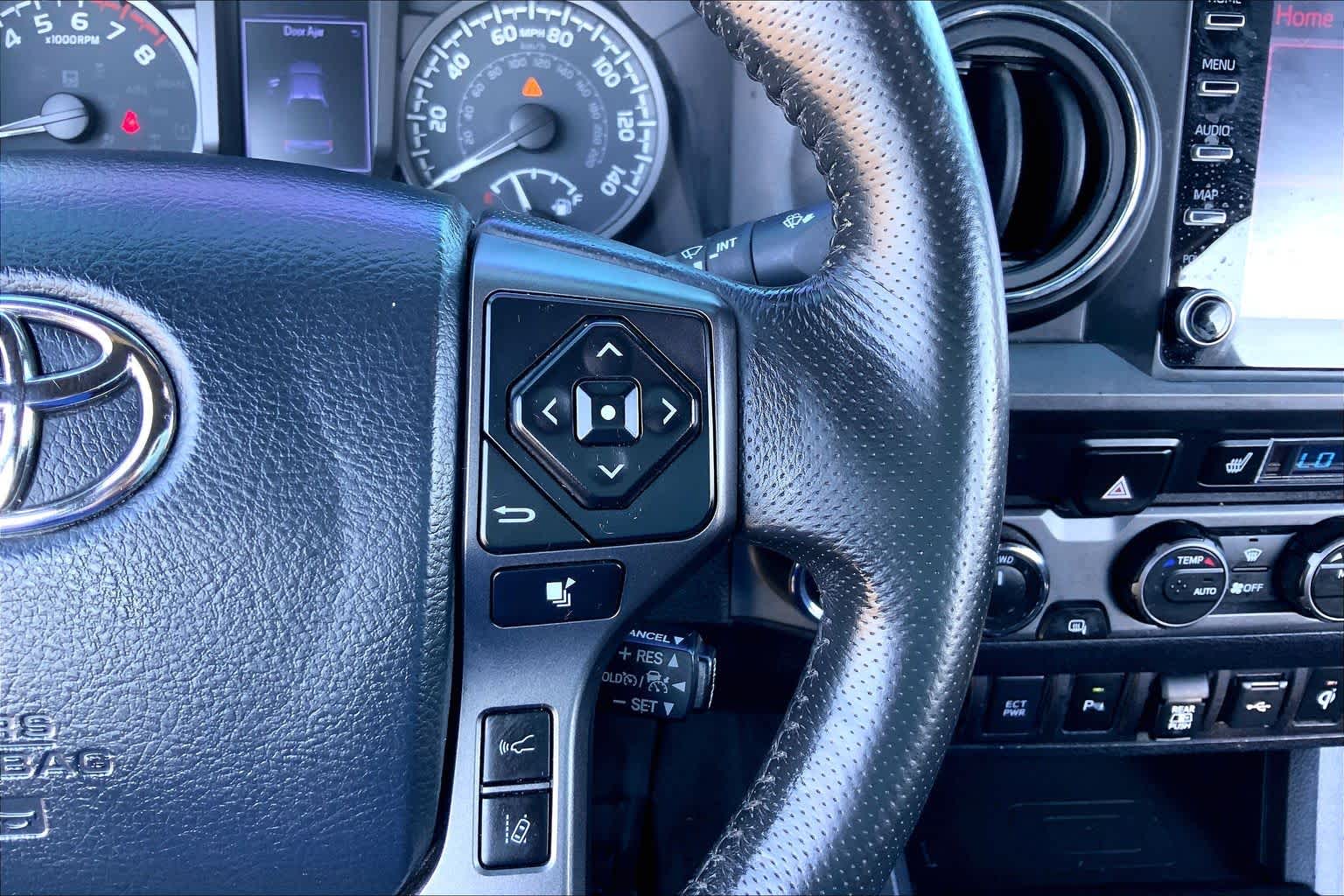 2020 Toyota Tacoma photo 24 of 36