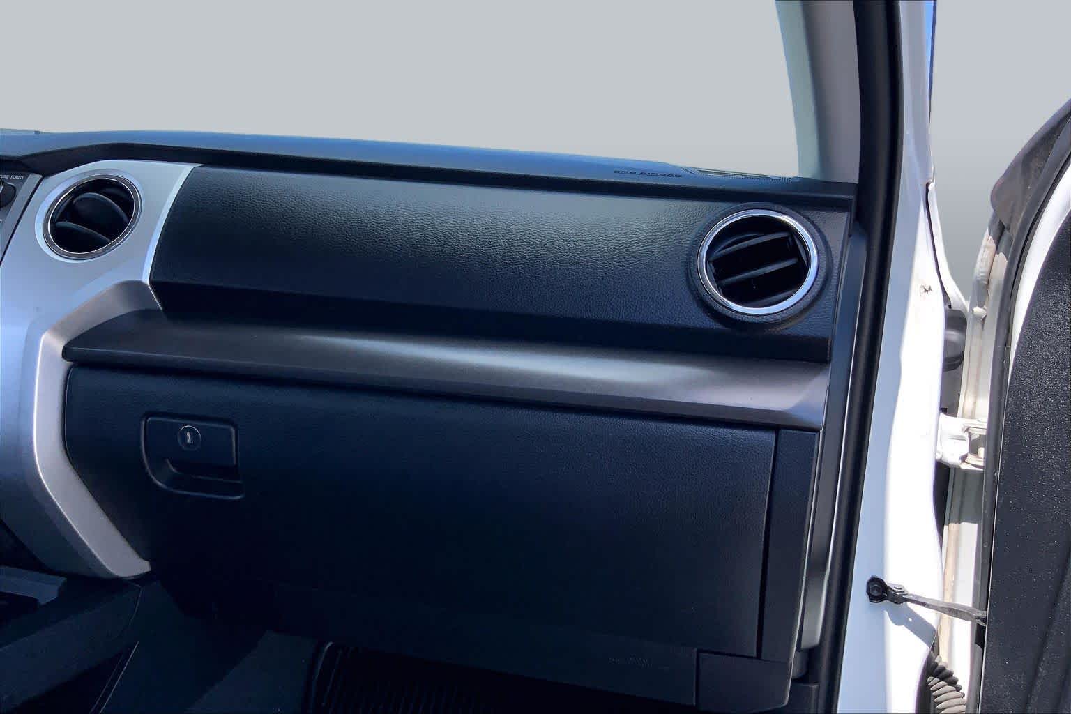 2019 Toyota Tundra SR5 Super White at Group 1 Toyota Southwest