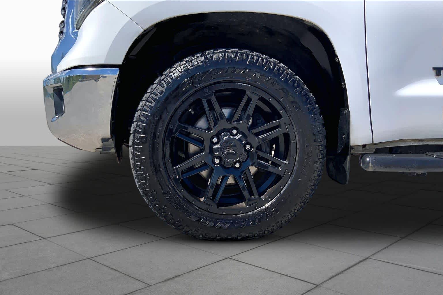2019 Toyota Tundra SR5 Super White at Group 1 Toyota Southwest