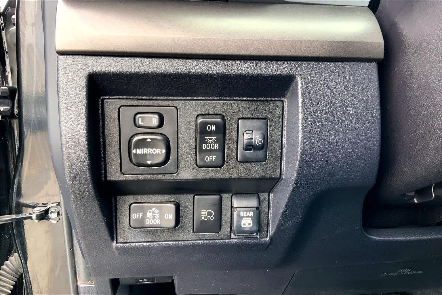 2019 Toyota Tundra SR5 Midnight Black Metallic at Group 1 Toyota Southwest