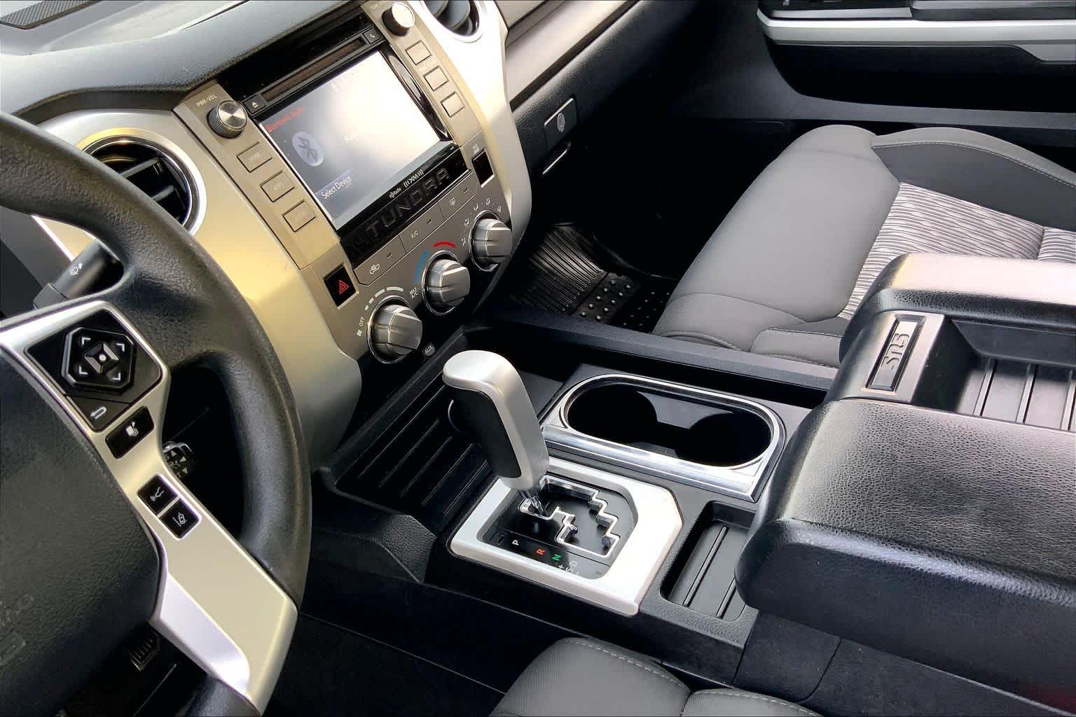 2018 Toyota Tundra photo 17 of 37