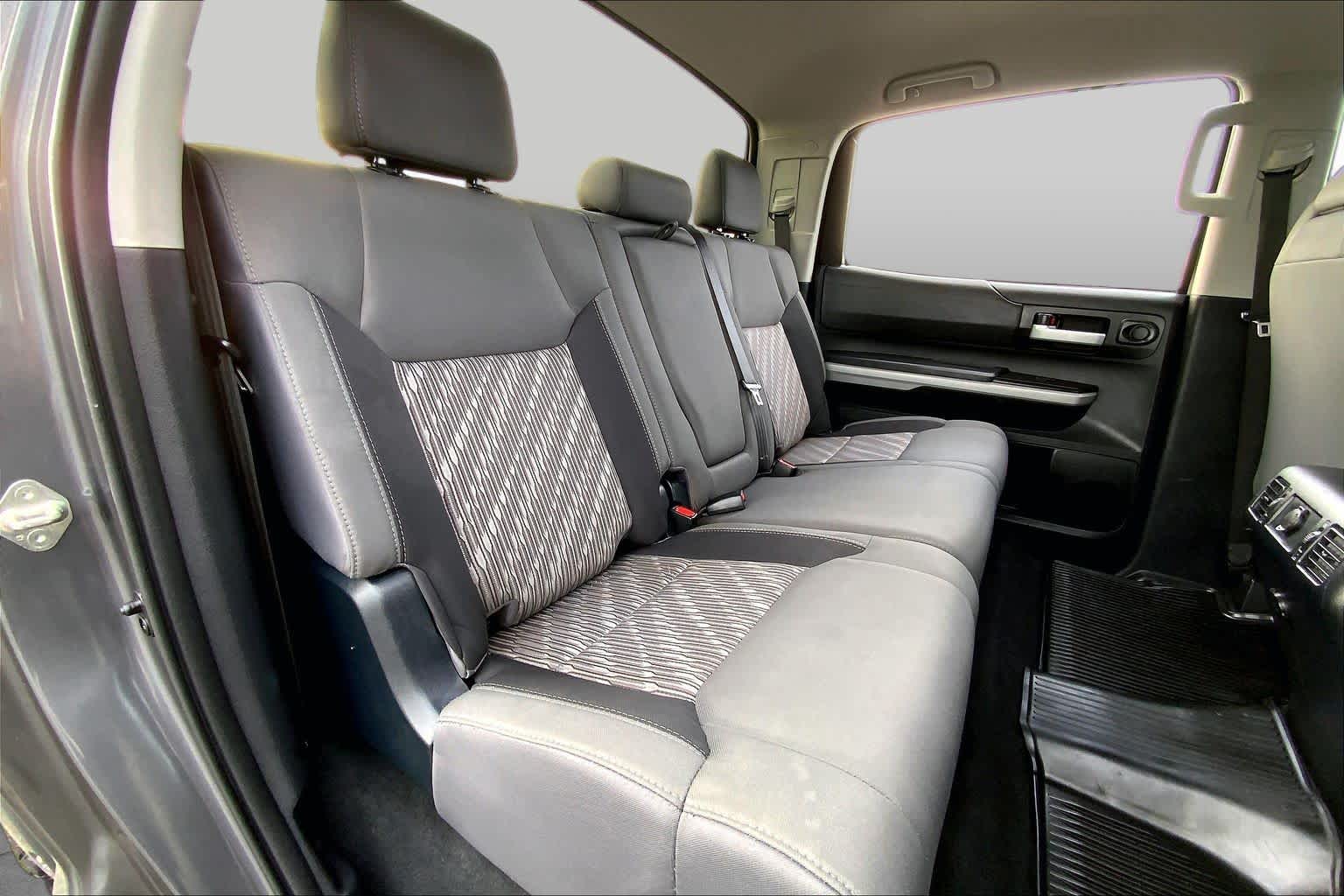 2018 Toyota Tundra photo 20 of 37