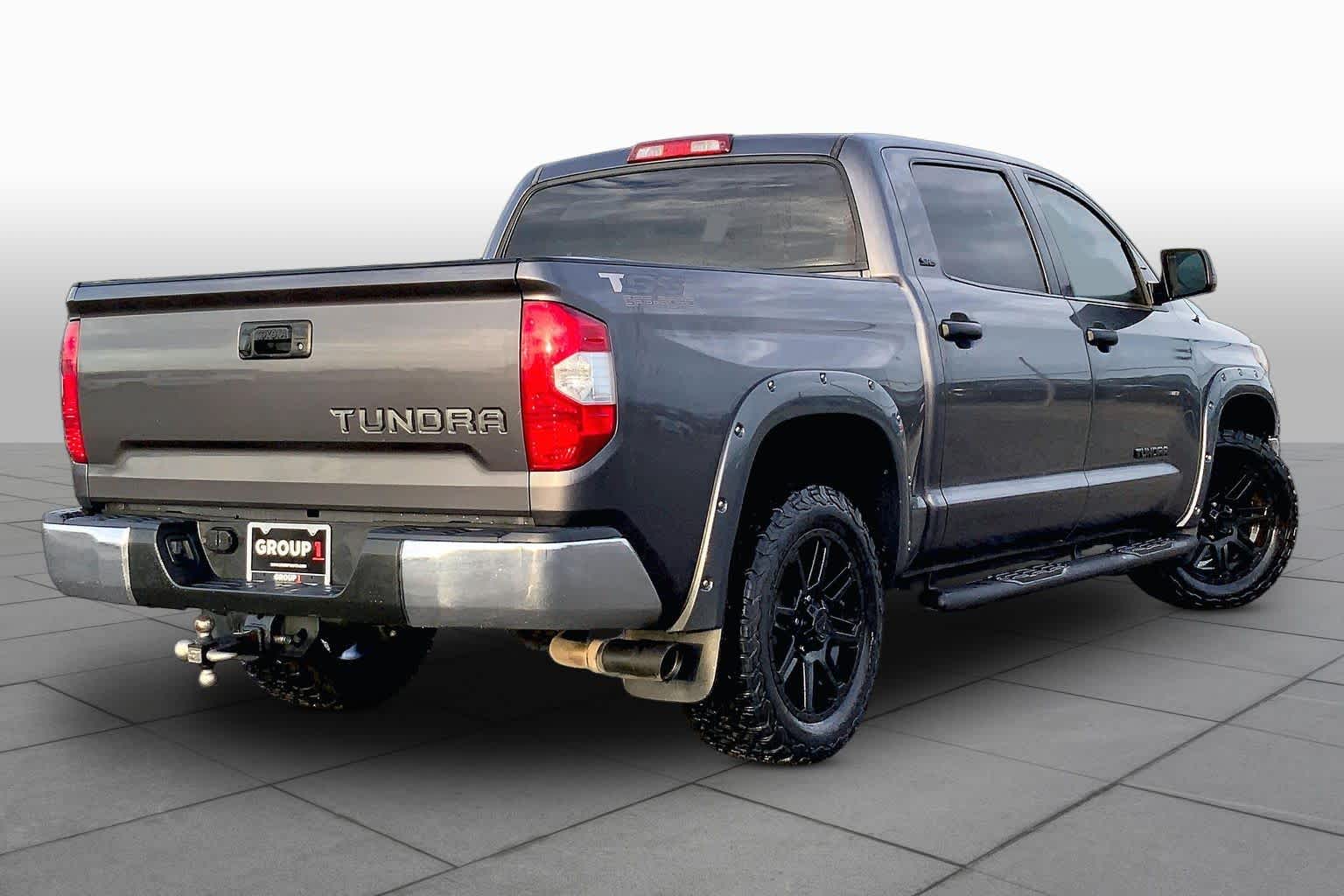 2018 Toyota Tundra photo 14 of 37
