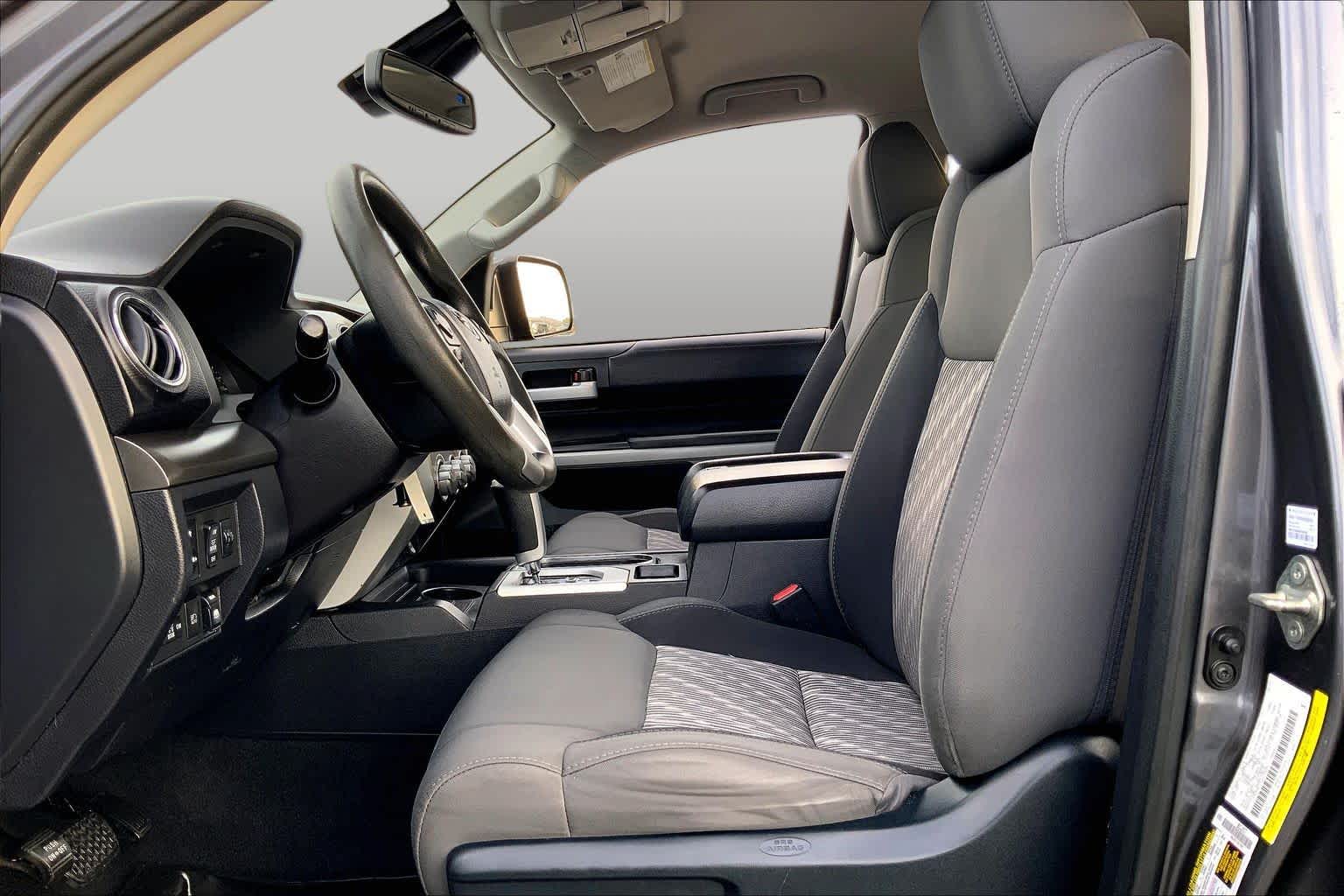 2018 Toyota Tundra photo 9 of 37