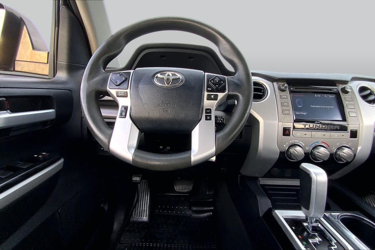 2018 Toyota Tundra photo 7 of 37