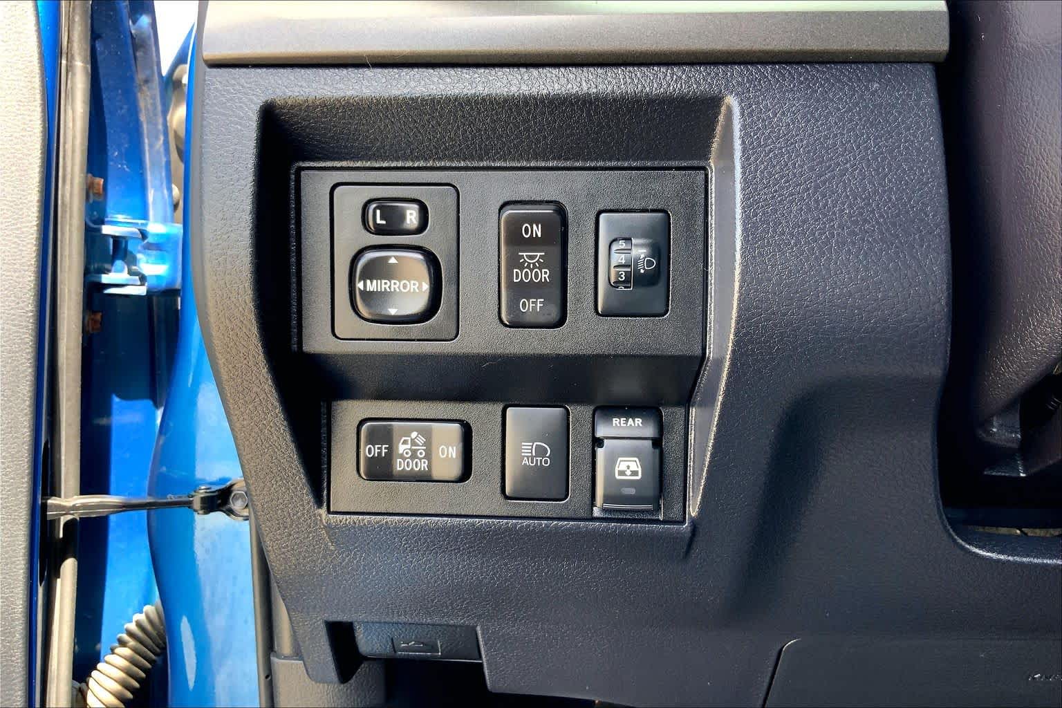 2018 Toyota Tundra SR5 Blazing Blue Pearl at Westside Kia