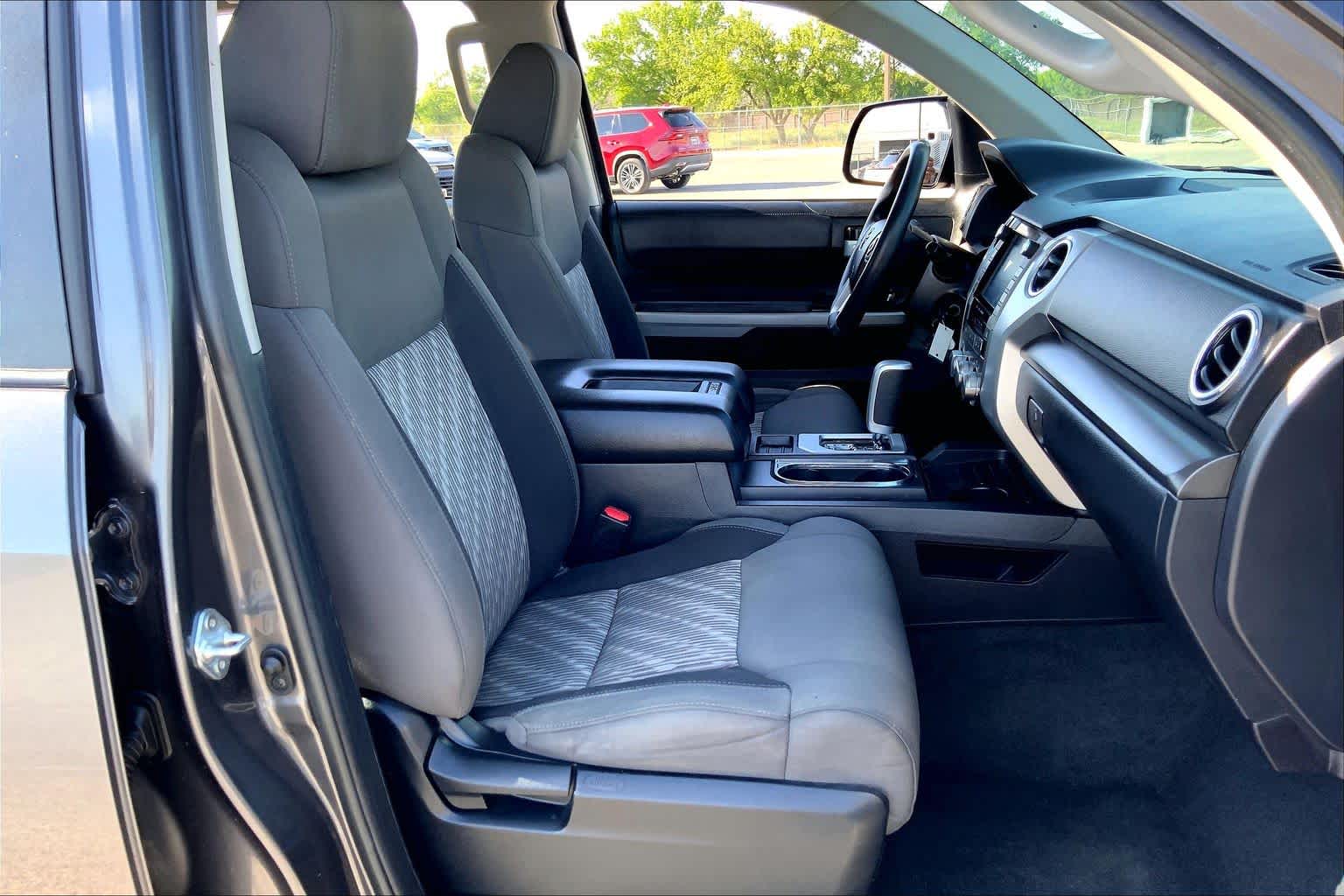 2021 Toyota Tundra SR5 - 8