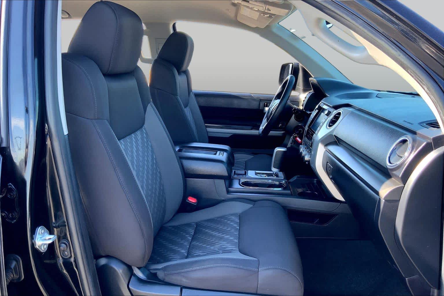 2021 Toyota Tundra photo 9 of 36