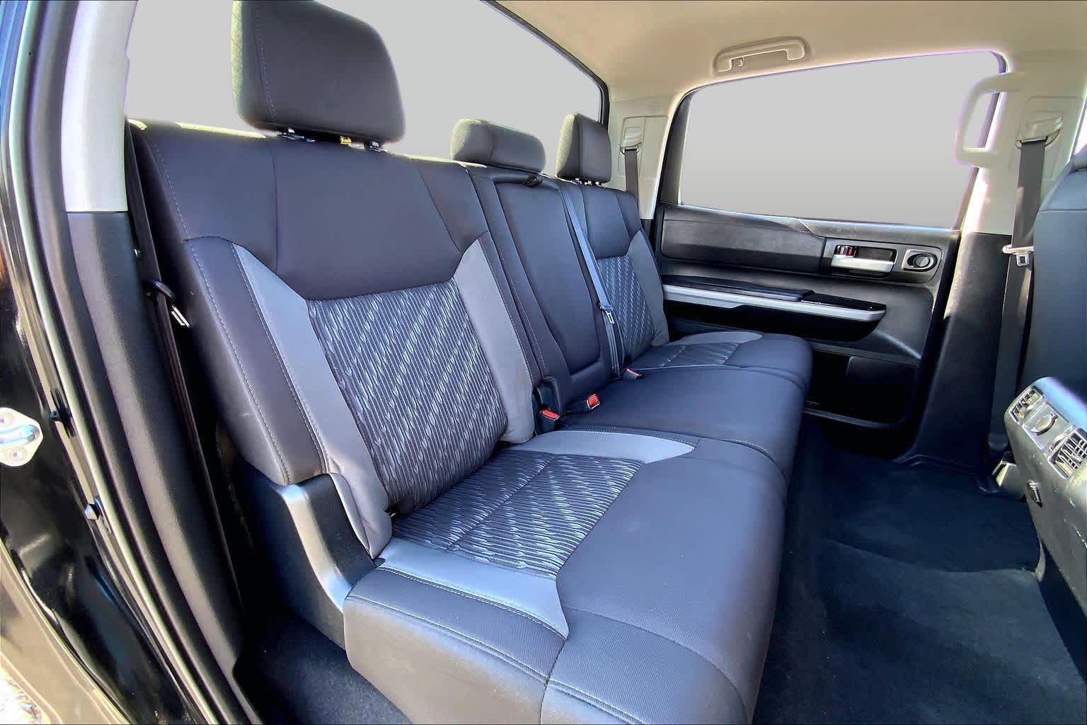 2021 Toyota Tundra photo 19 of 36