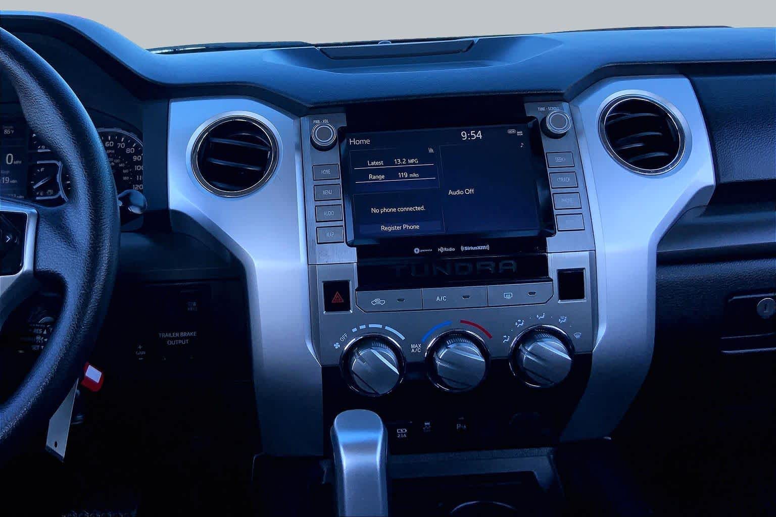 2021 Toyota Tundra photo 7 of 36