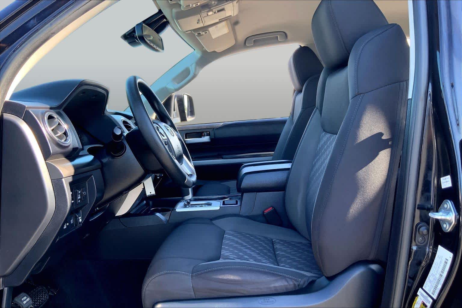 2021 Toyota Tundra photo 8 of 36