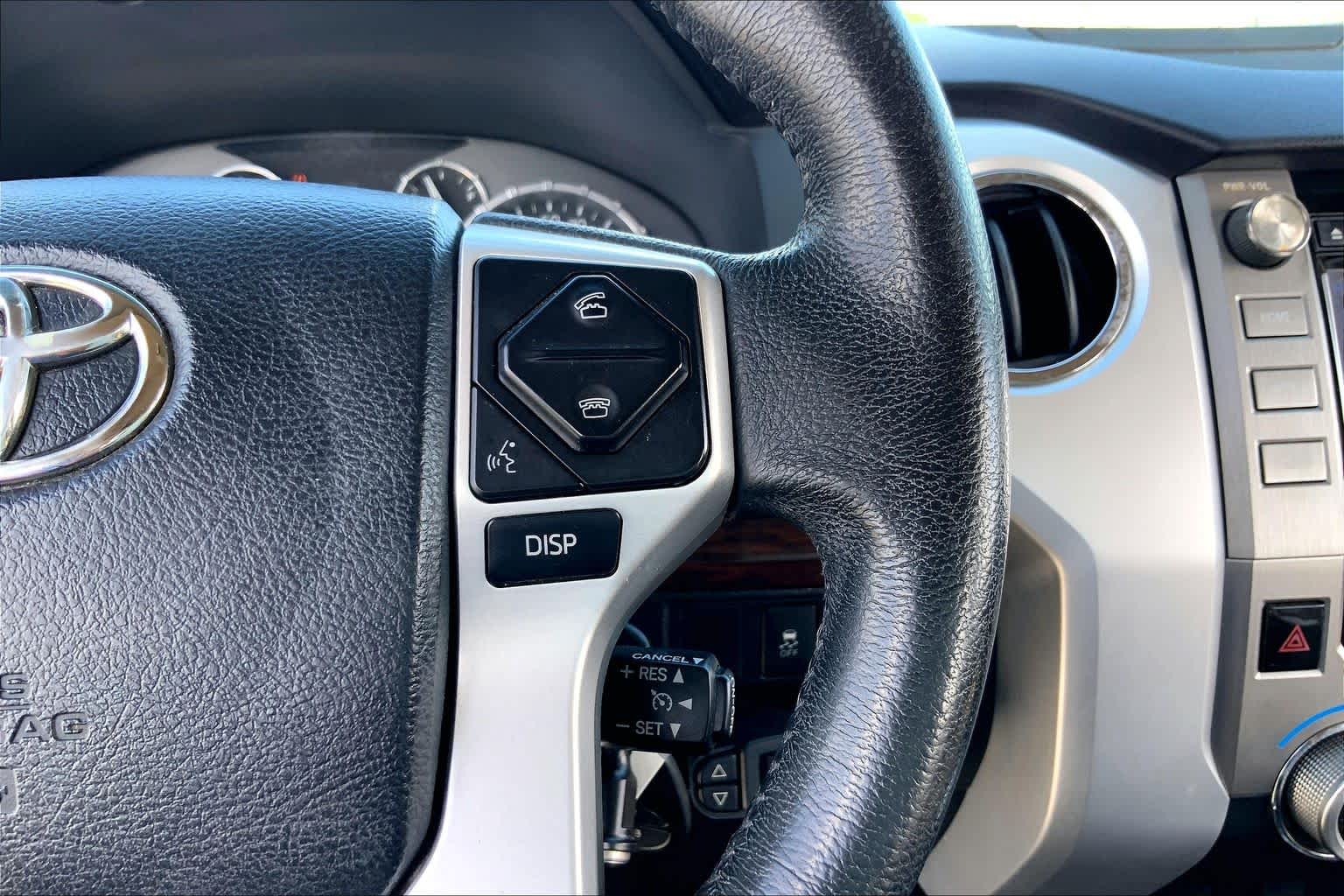 2015 Toyota Tundra photo 23 of 35