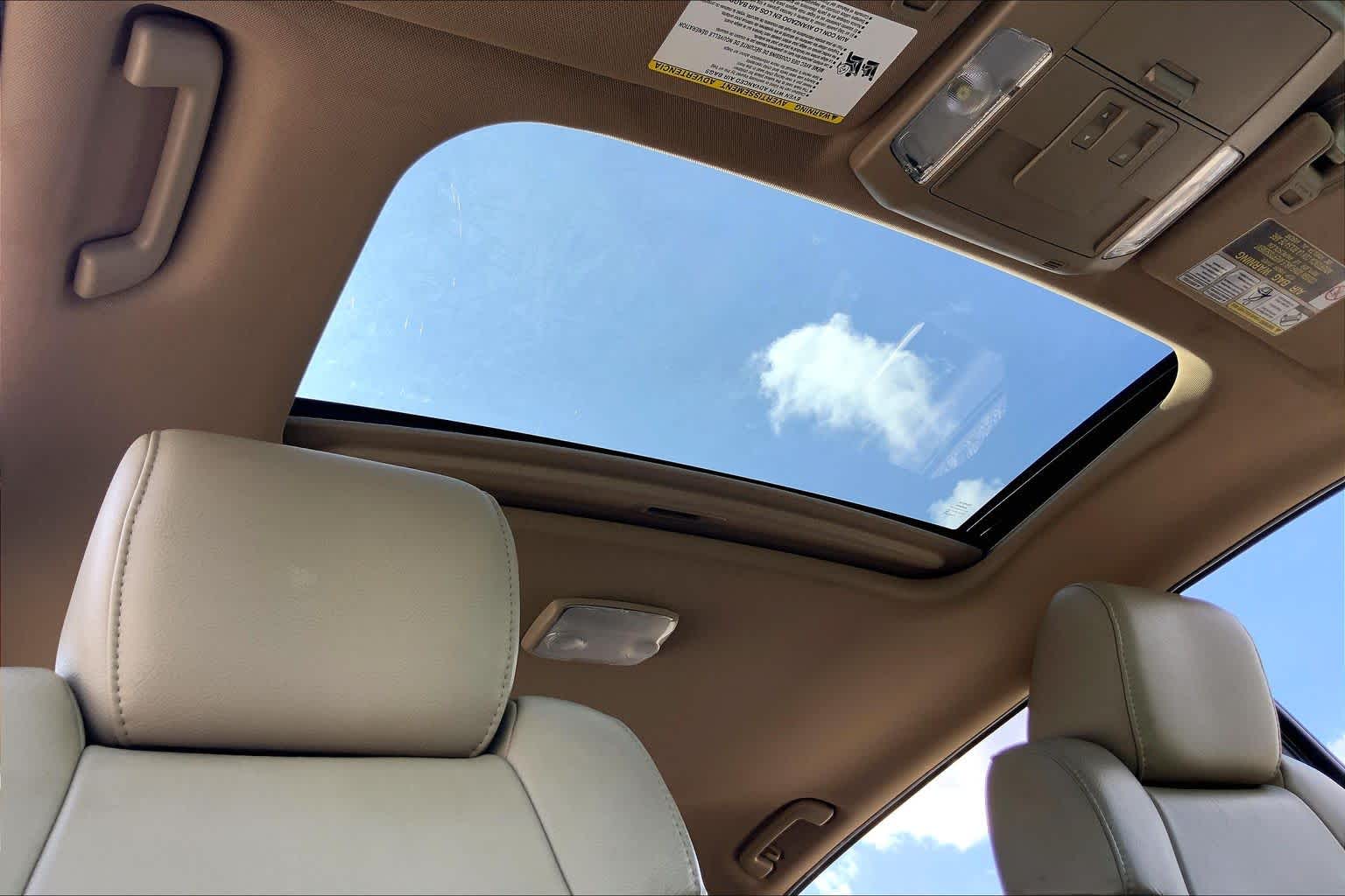 2015 Toyota Tundra photo 13 of 35