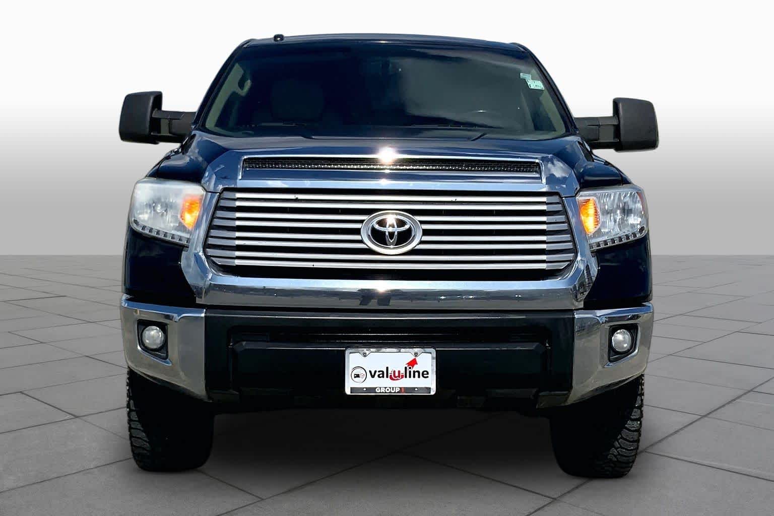 2015 Toyota Tundra photo 3 of 35