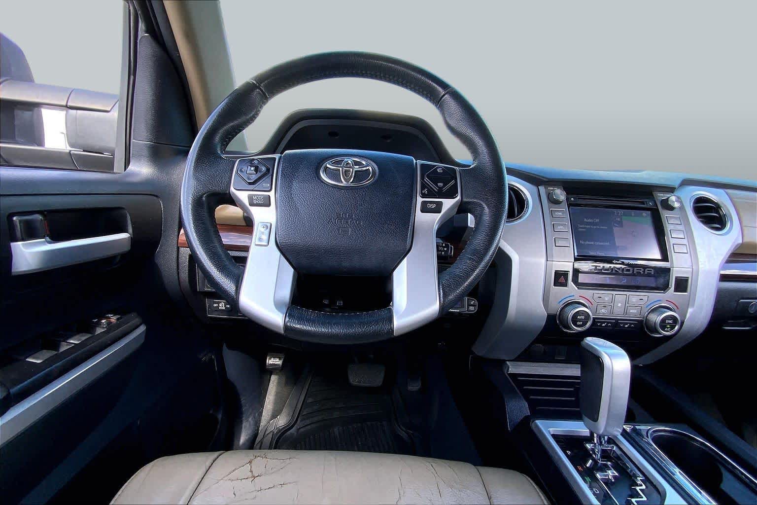 2015 Toyota Tundra photo 5 of 35
