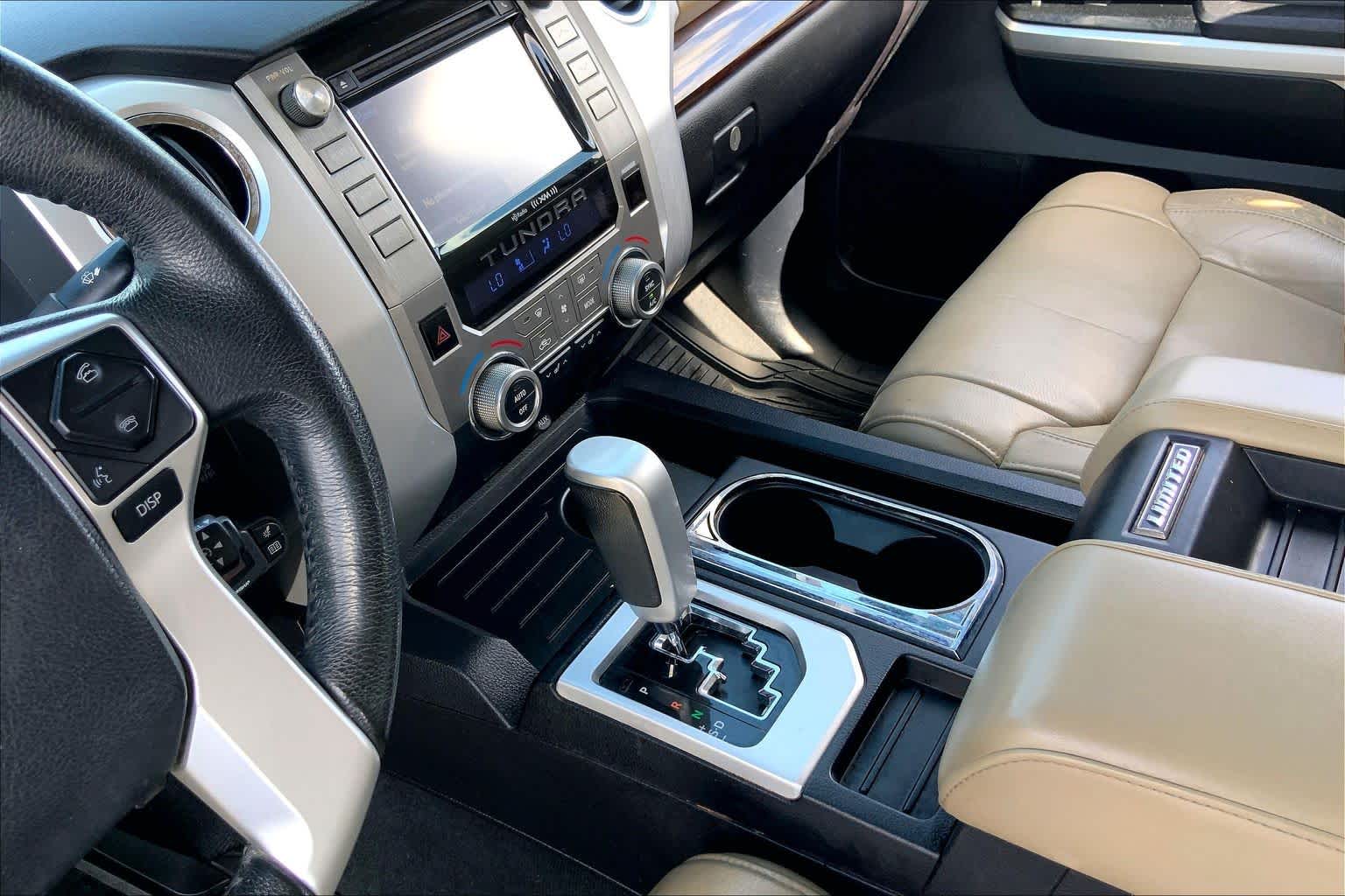 2015 Toyota Tundra photo 15 of 35