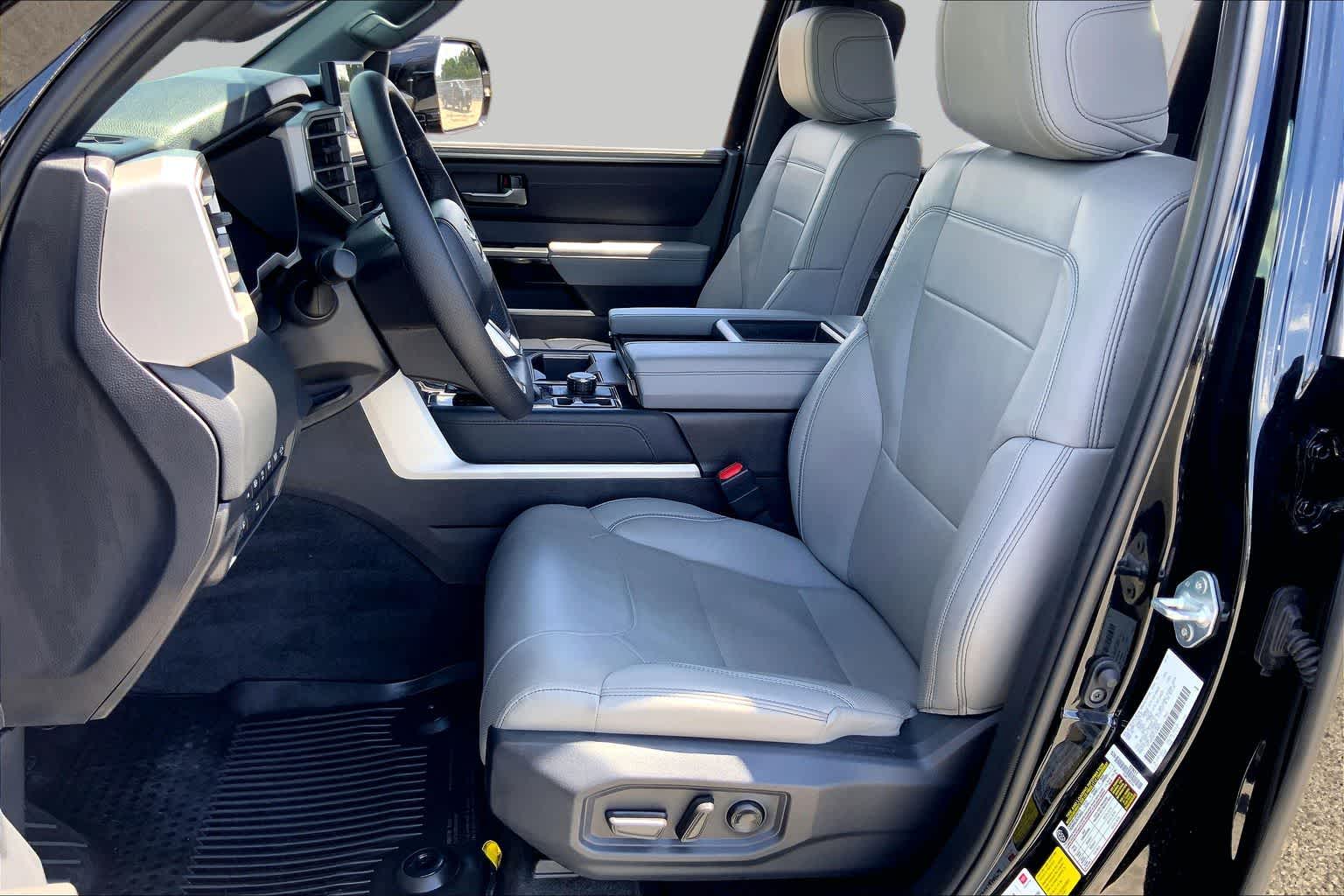 2026 Toyota Tundra Limited - 7