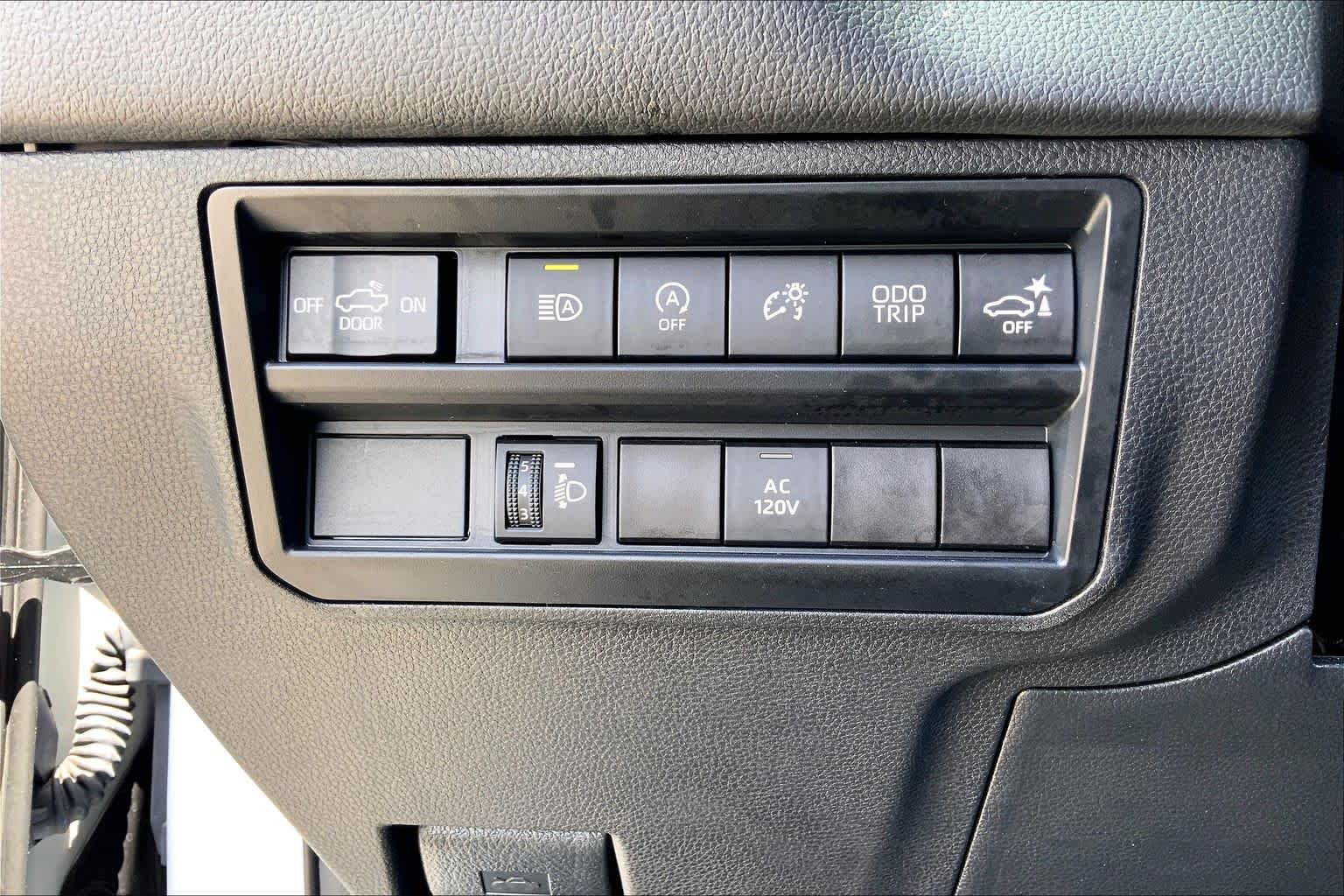 2023 Toyota Tundra Limited Wind Chill Pearl at Group 1 Toyota Southwest