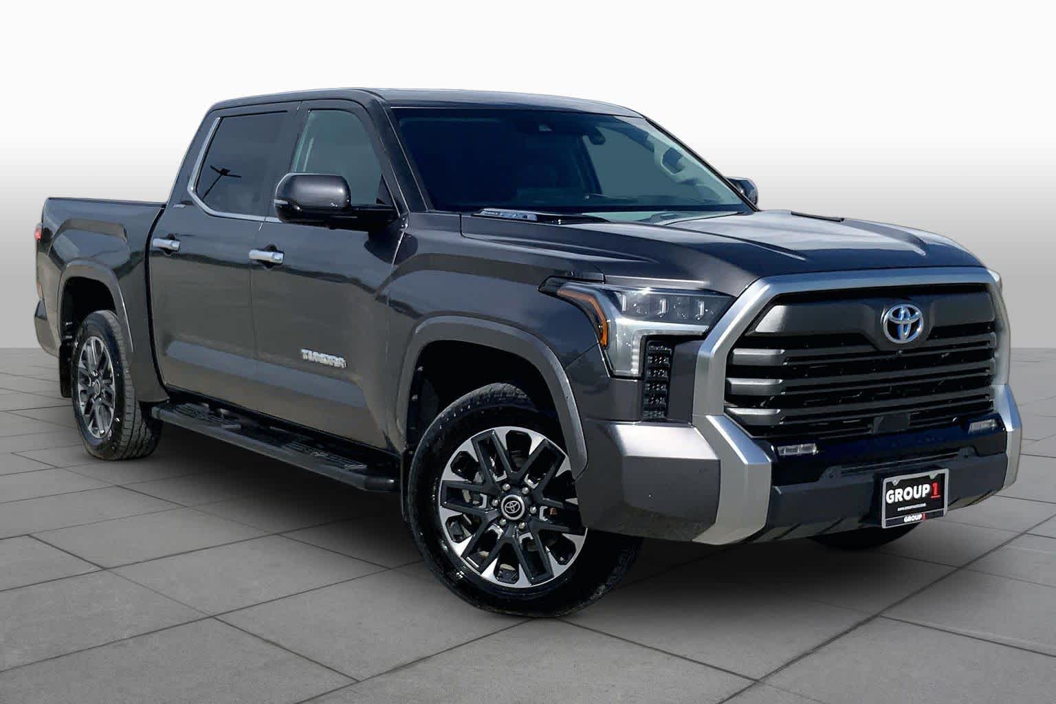 2024 Toyota Tundra photo 3 of 36