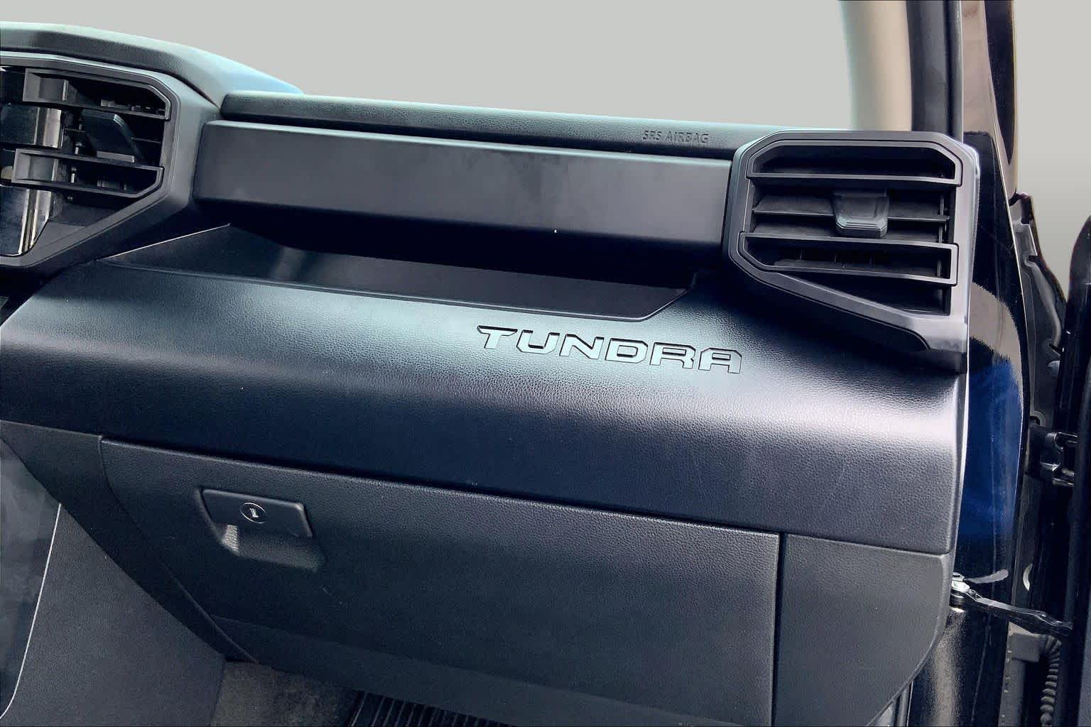 2022 Toyota Tundra photo 18 of 36