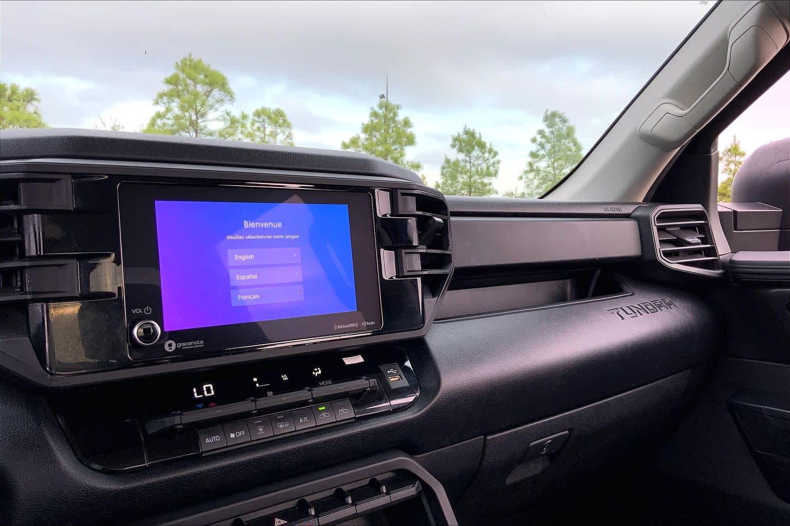 2022 Toyota Tundra photo 35 of 36