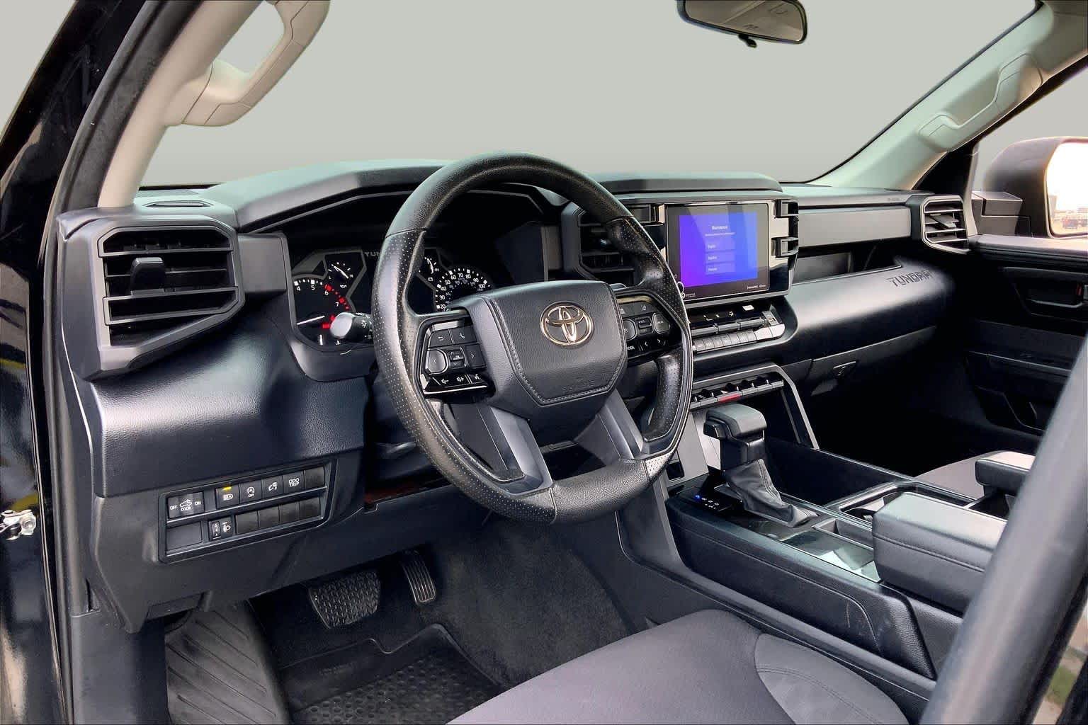 2022 Toyota Tundra photo 17 of 36