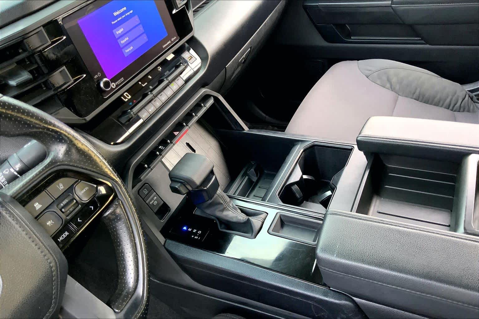 2022 Toyota Tundra photo 16 of 36