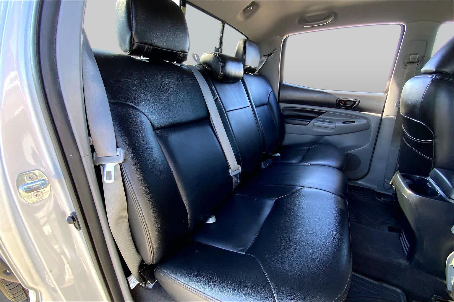 2013 Toyota Tacoma photo 18 of 34