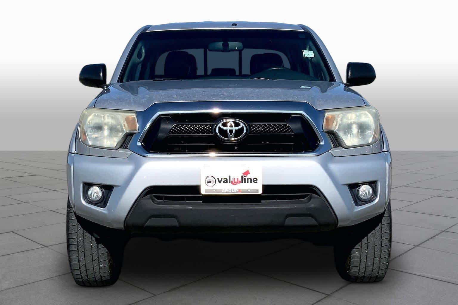2013 Toyota Tacoma photo 3 of 34