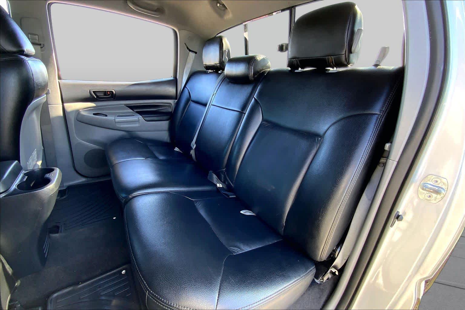 2013 Toyota Tacoma photo 19 of 34