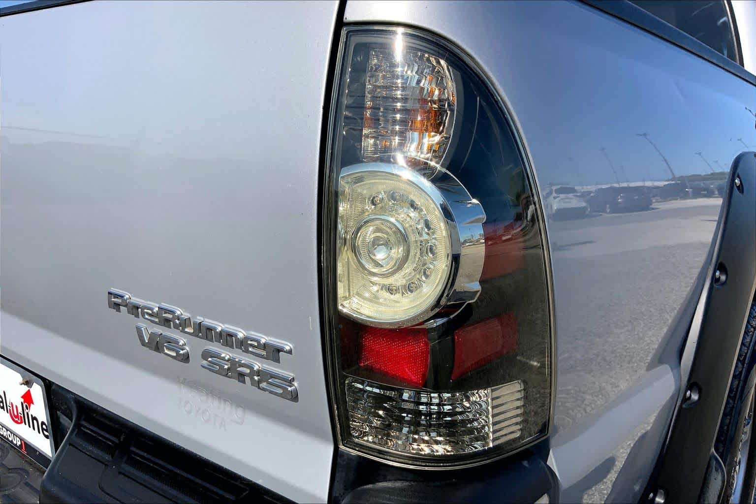 2013 Toyota Tacoma photo 9 of 34