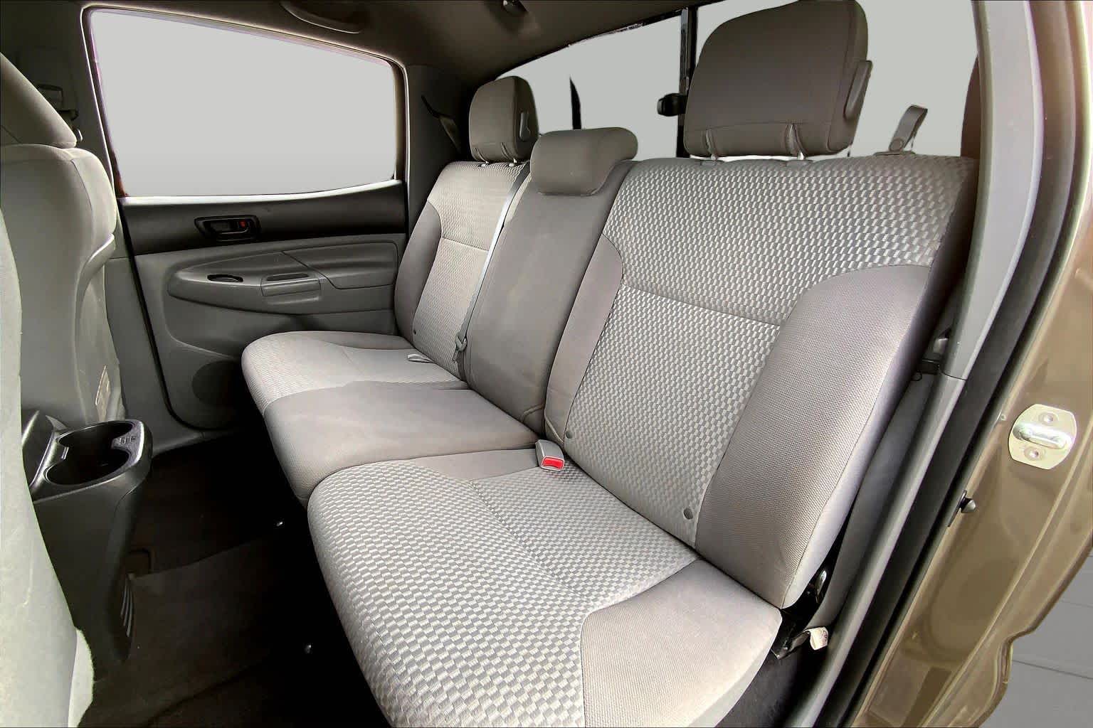 2013 Toyota Tacoma photo 20 of 35