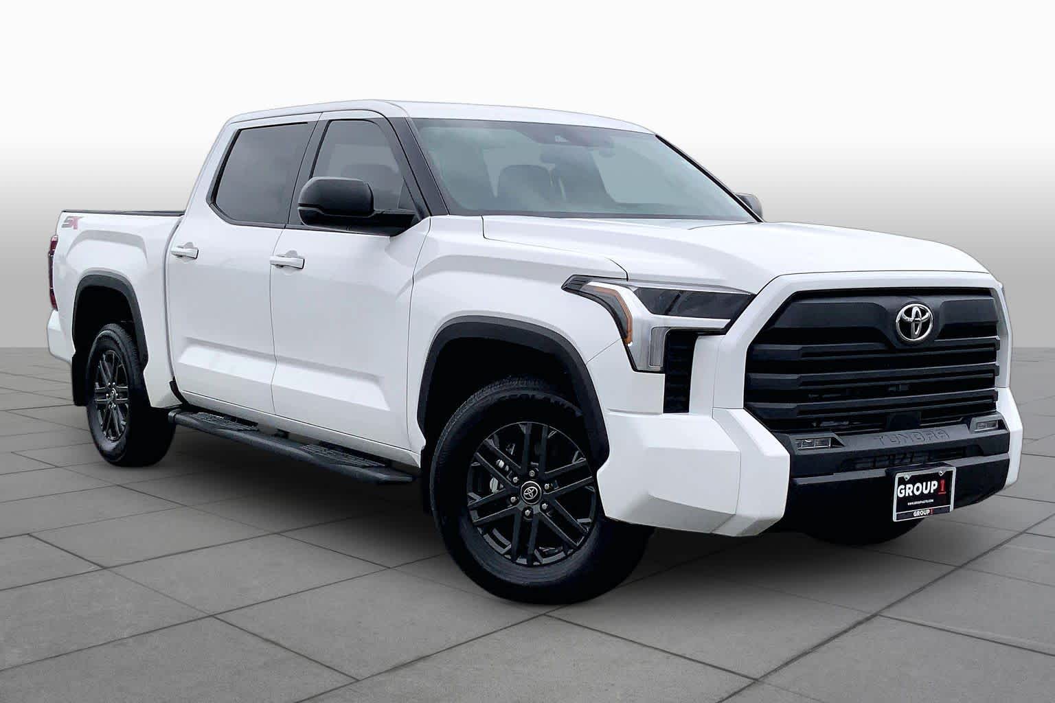 2025 Toyota Tundra photo 3 of 36