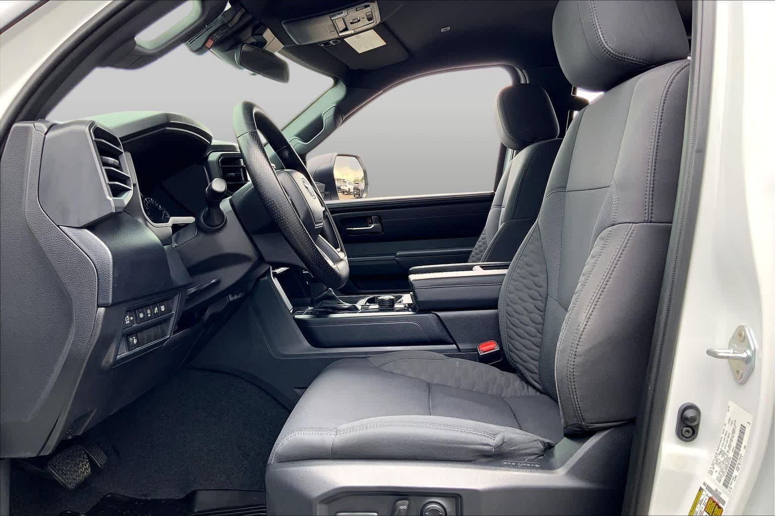 2025 Toyota Tundra photo 8 of 36