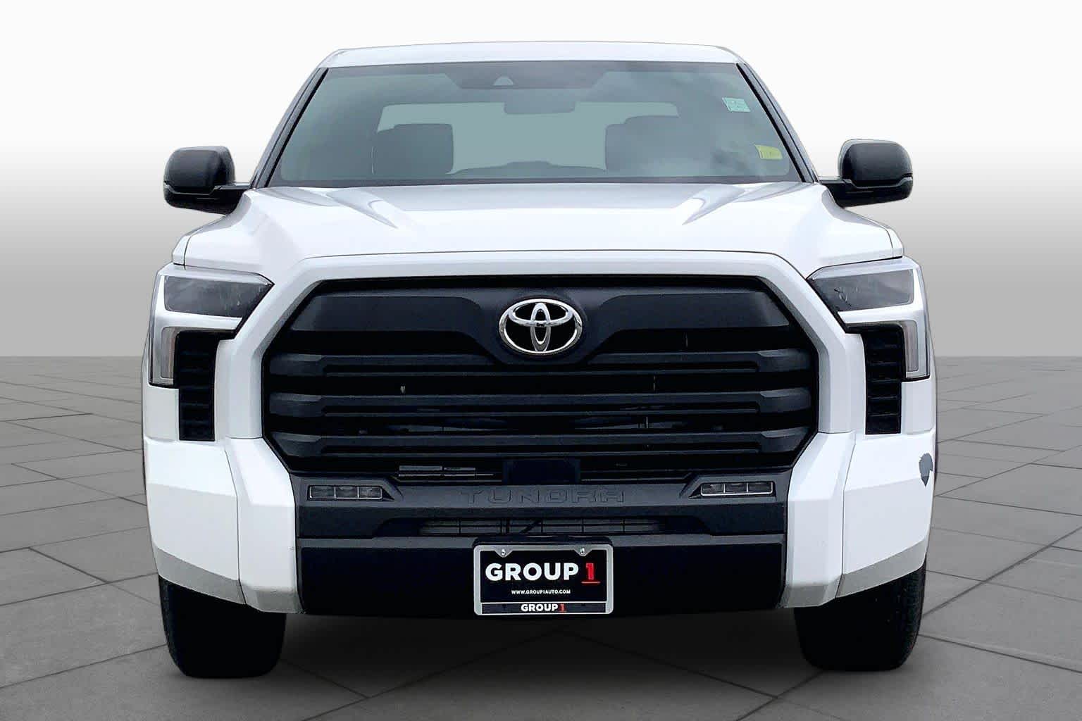 2025 Toyota Tundra photo 4 of 36