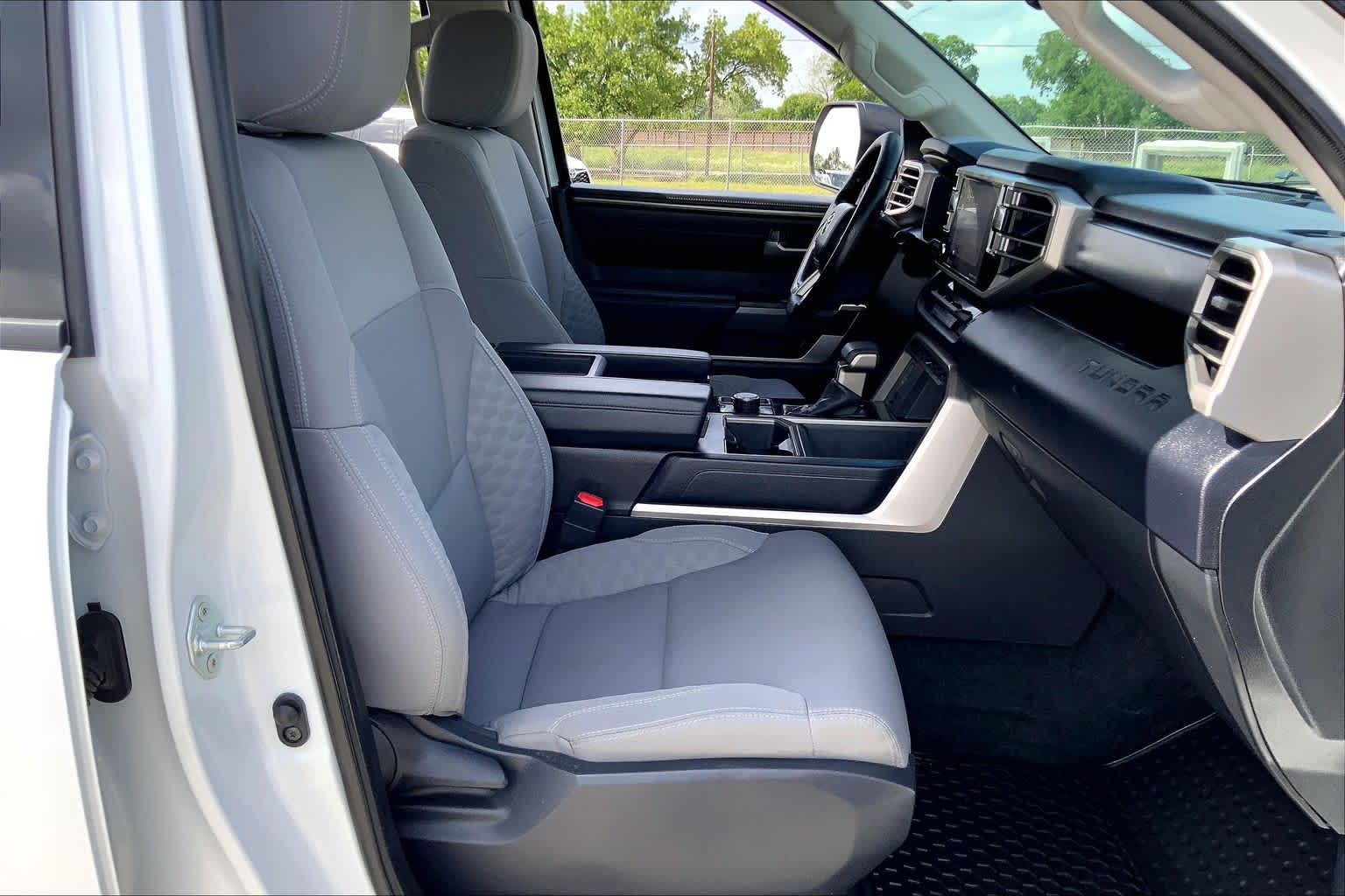 2023 Toyota Tundra SR5 - 8