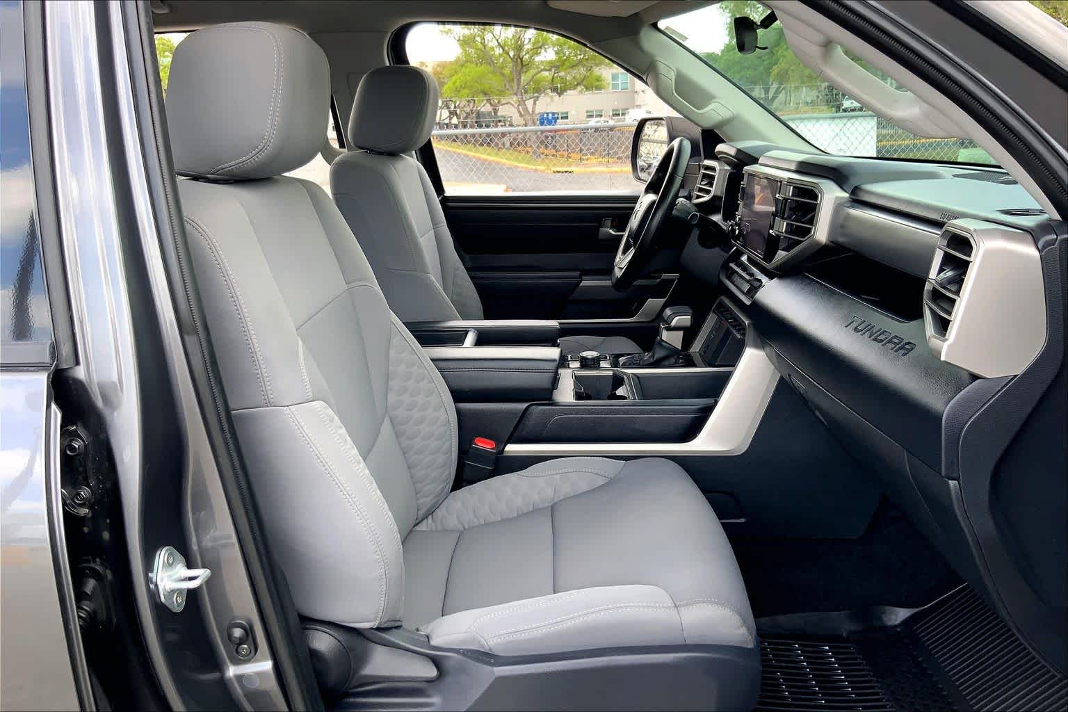 2023 Toyota Tundra SR5 - 8