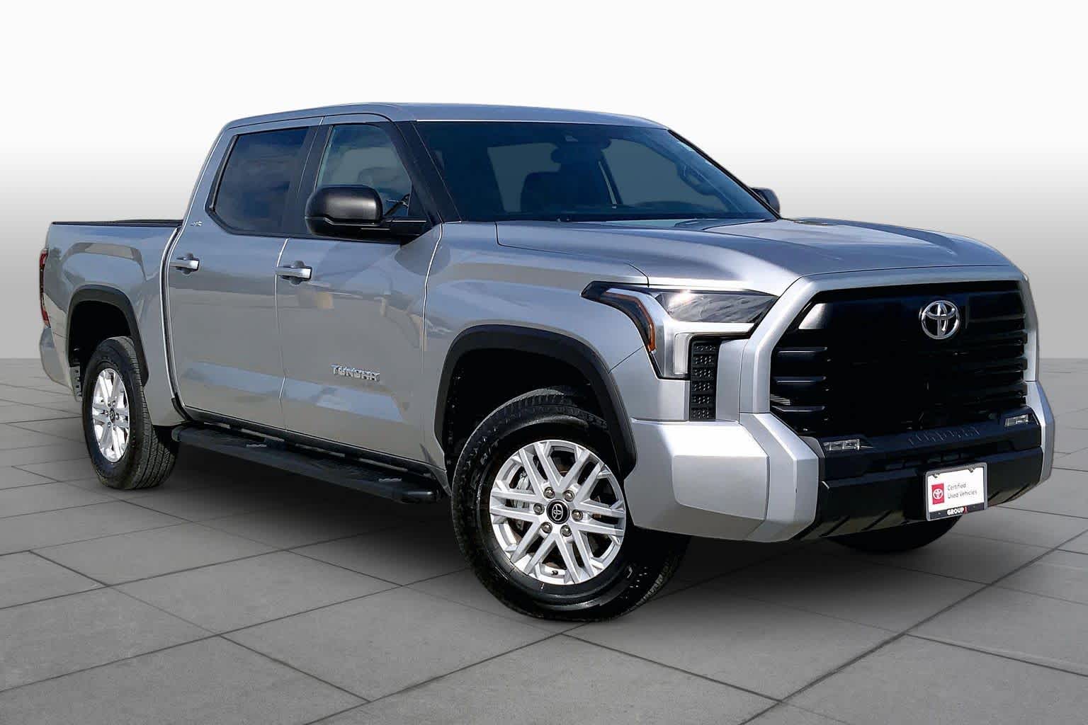 2025 Toyota Tundra photo 3 of 36