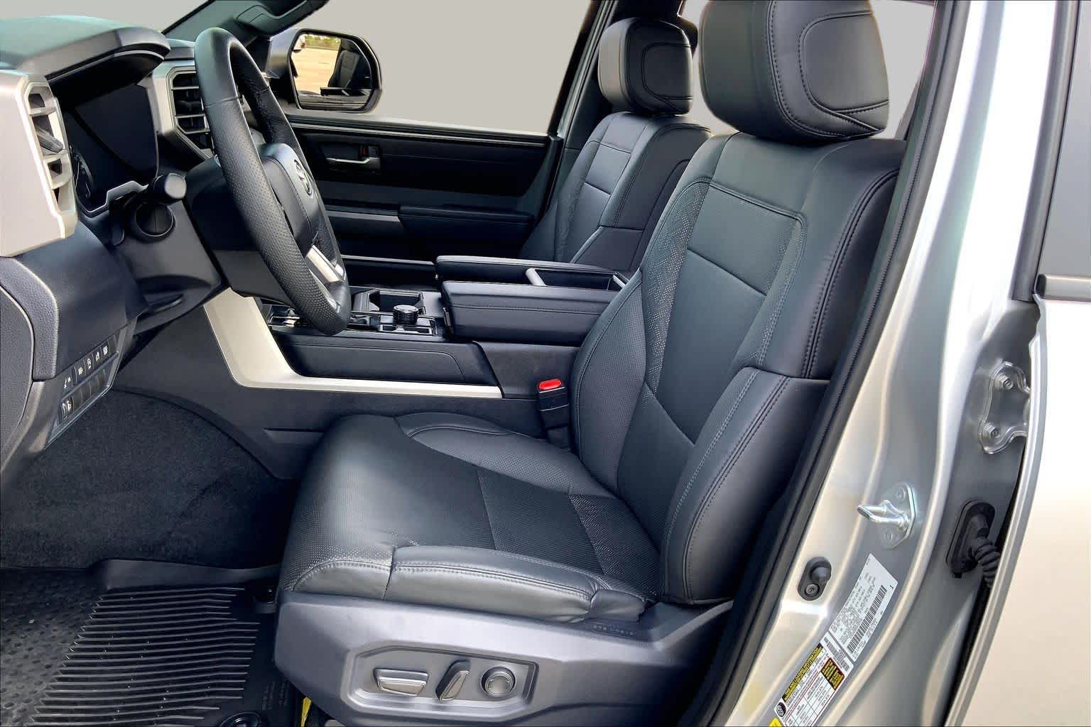 2025 Toyota Tundra photo 8 of 36