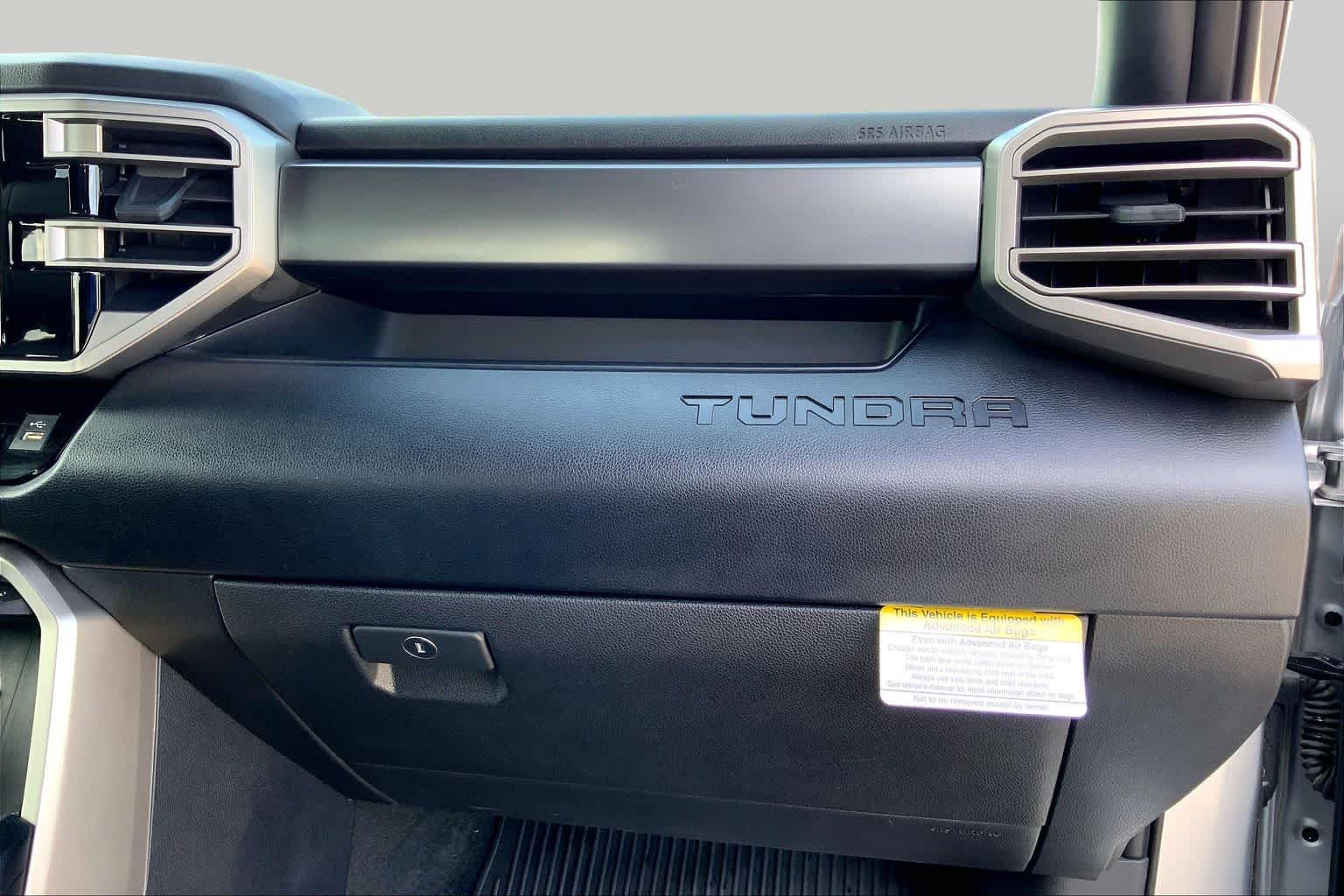 2025 Toyota Tundra photo 18 of 36