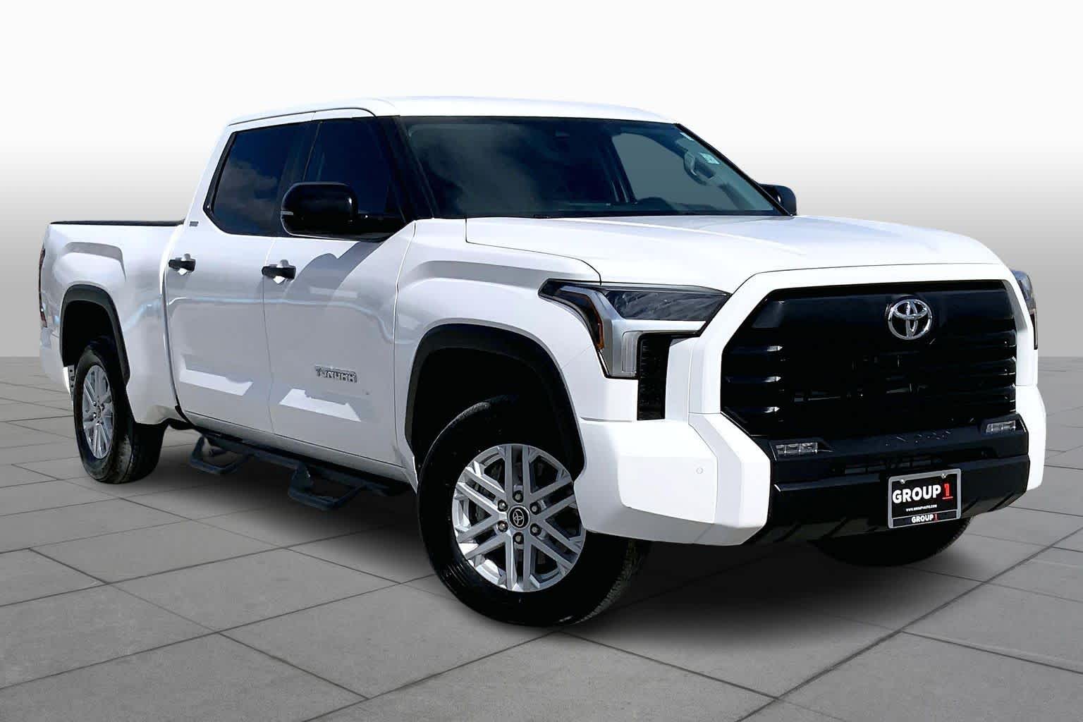 2024 Toyota Tundra SR5 - 2