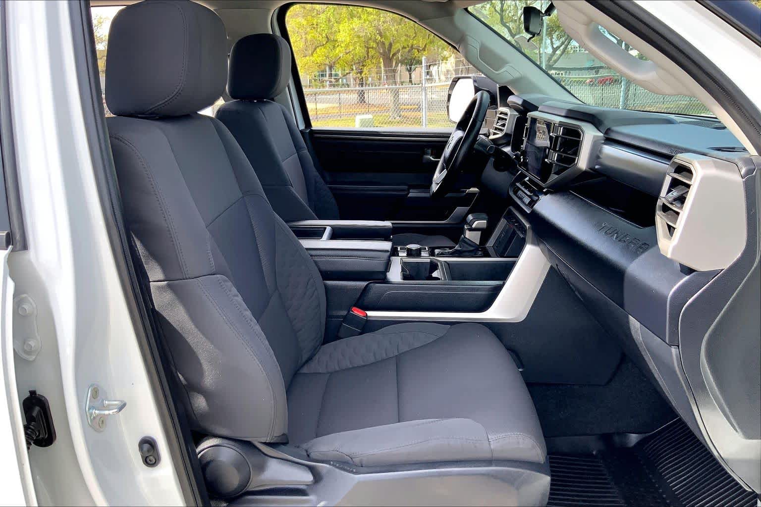 2024 Toyota Tundra SR5 - 8
