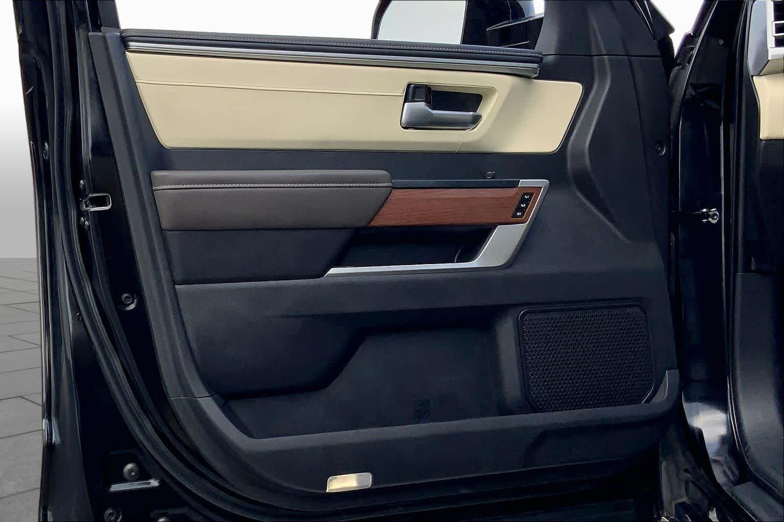 2023 Toyota Tundra photo 21 of 36