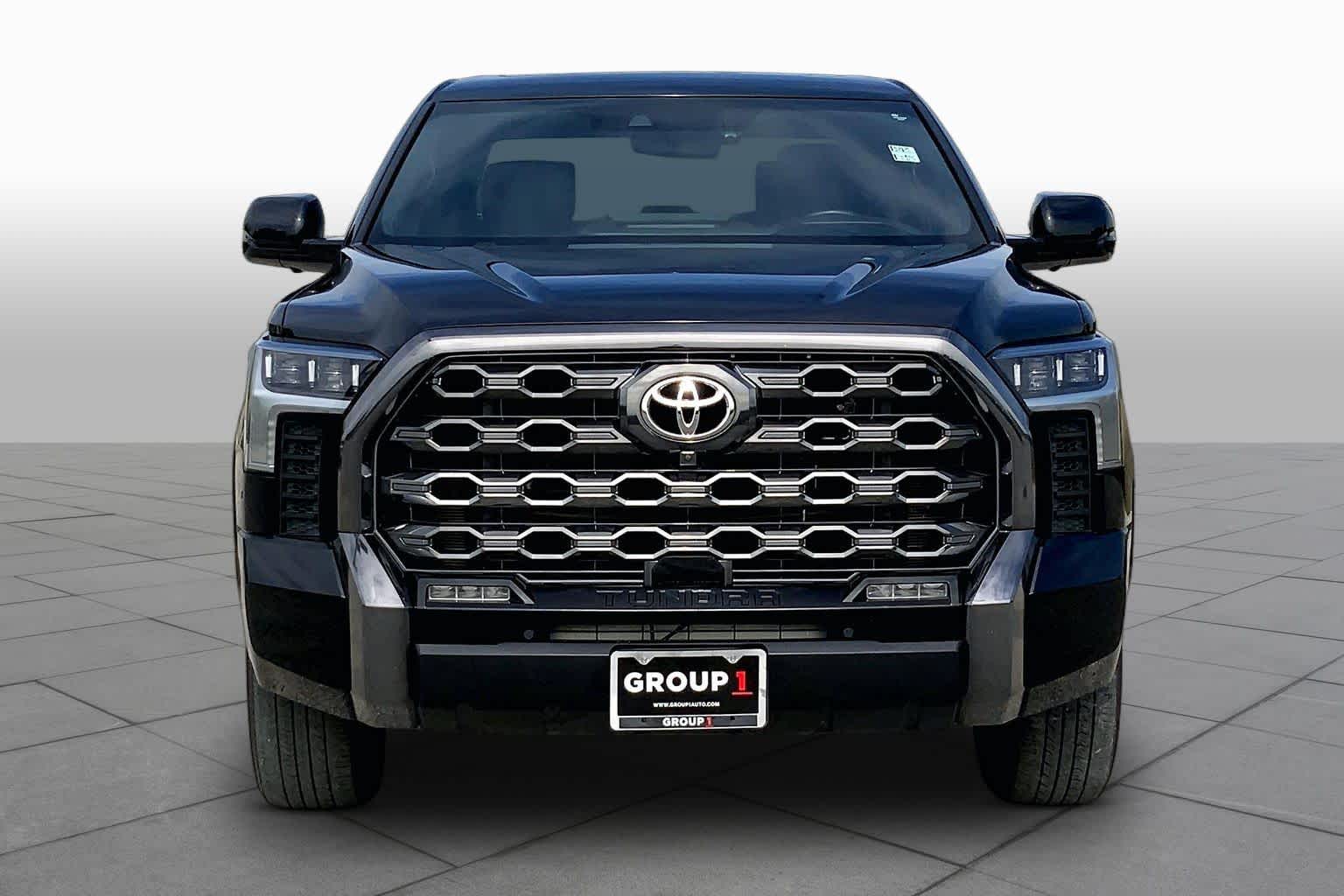 2023 Toyota Tundra photo 4 of 36