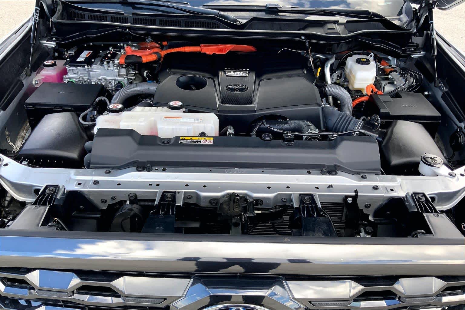 2024 Toyota Tundra photo 31 of 36