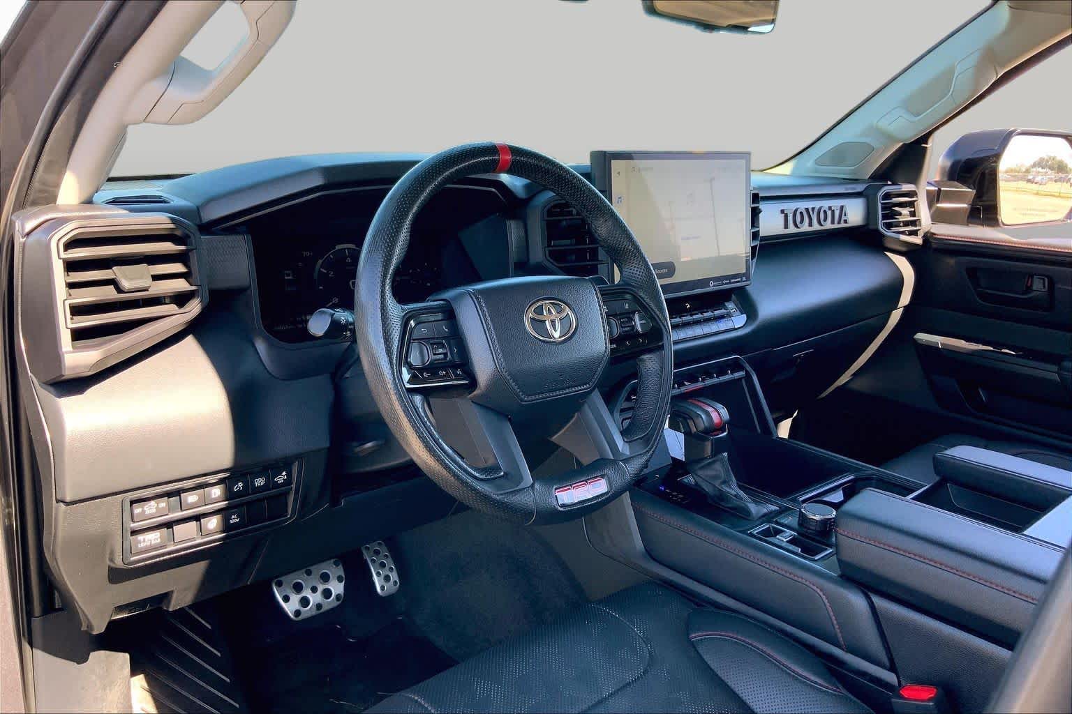 2023 Toyota Tundra photo 17 of 36