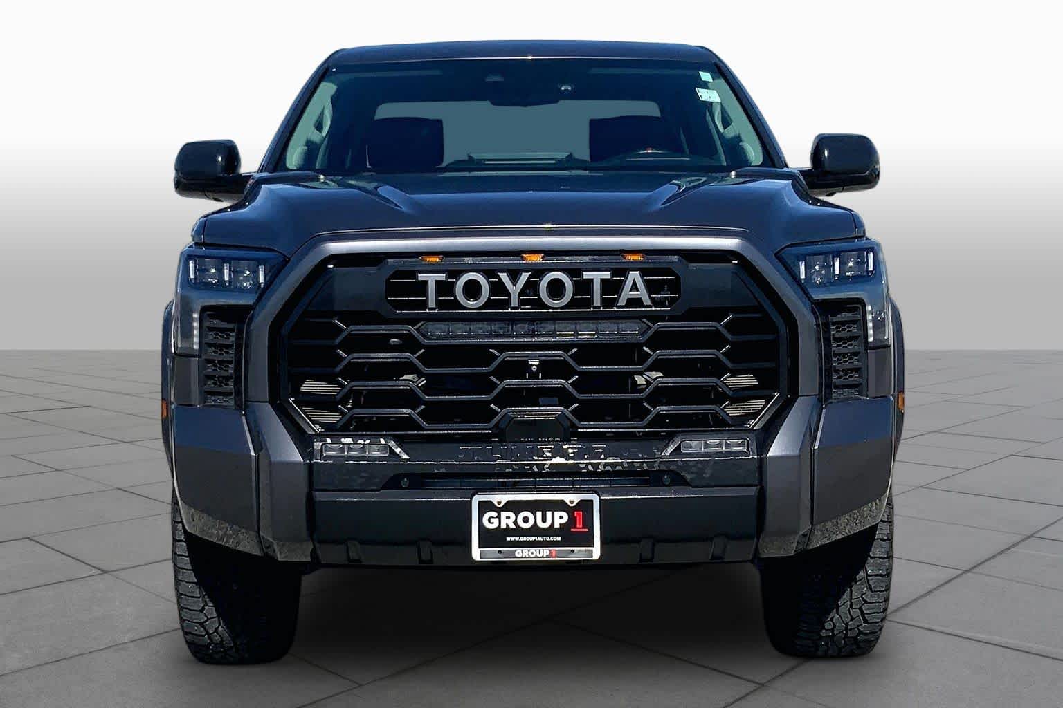2023 Toyota Tundra photo 4 of 36
